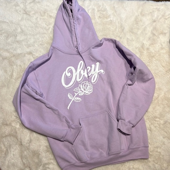 Obey Tops - Obey sweatshirt